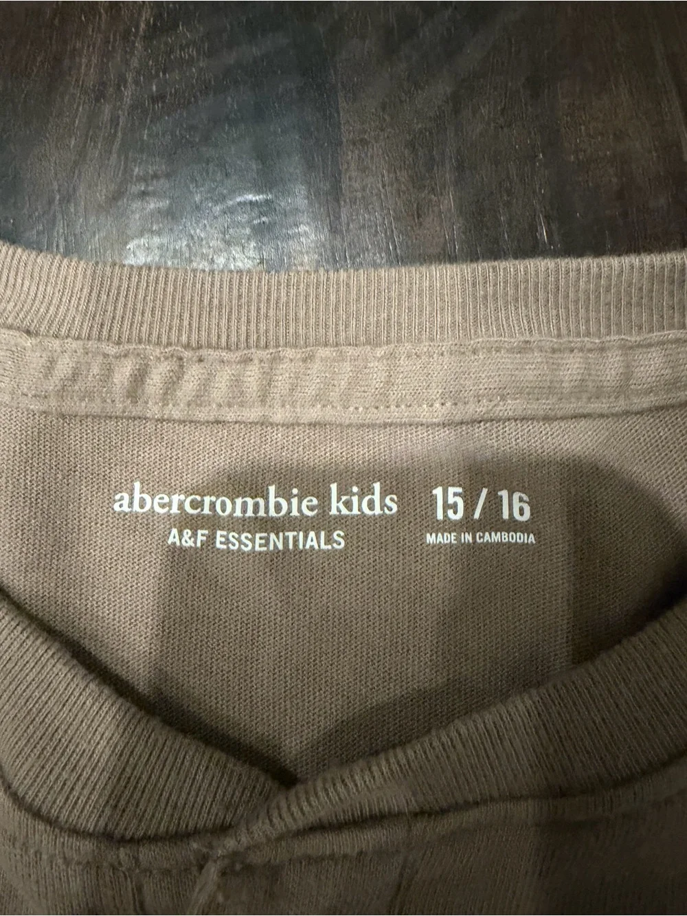 Abercrombie Kids Boys XL 15/16 Tan Henley T-Shirt A&F Essentials Short Sleeve